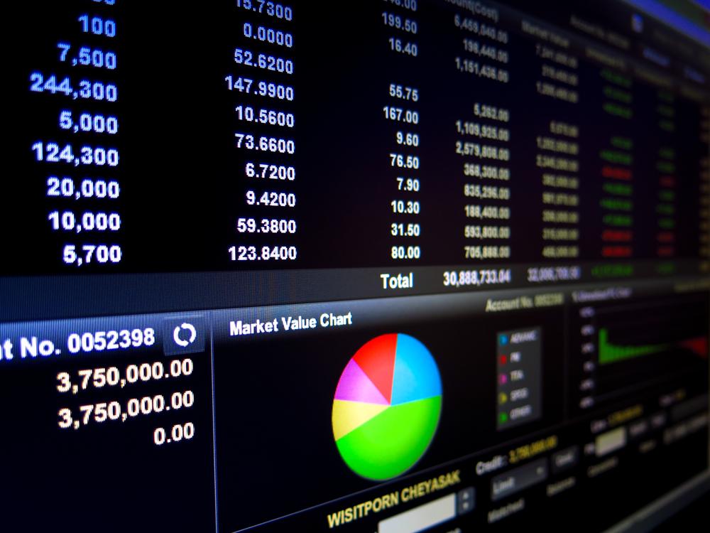 Which Is Better: Index Funds Or Active Funds?